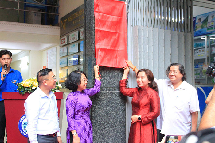 Ra mắt bảng hiệu di tích lịch sử cấp quốc gia trụ sở Báo Dân chúng