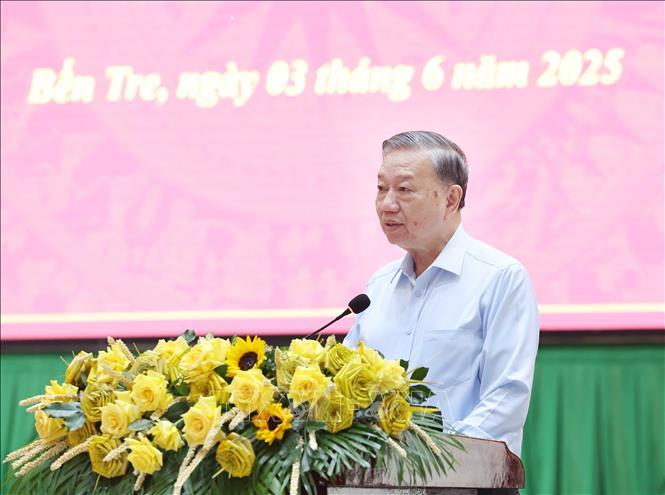 Tổng Bí thư Tô Lâm: Kiến tạo mô hình phát triển mới, chuyển từ tư duy nhiệm kỳ sang tư duy chiến lược dài hạn