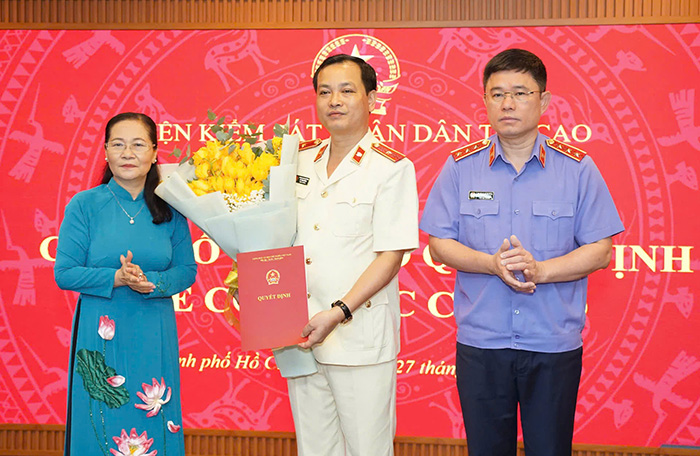 Công bố lãnh đạo Viện Kiểm sát nhân dân TP.HCM sau hợp nhất