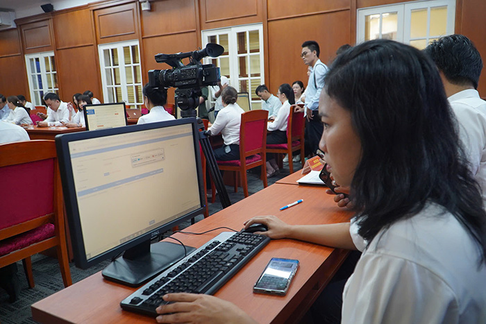 TP.HCM từ 1-7 không còn cấp huyện: Cán bộ sẽ được bố trí lại ra sao?