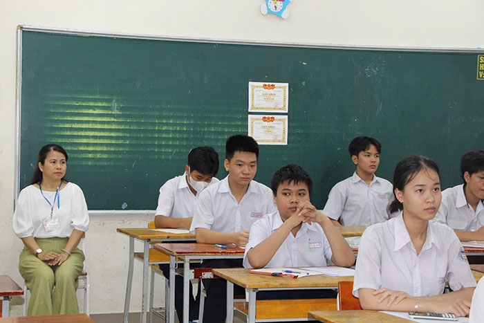 Môn tiếng Anh: Nhiều thí sinh tự tin được điểm 8