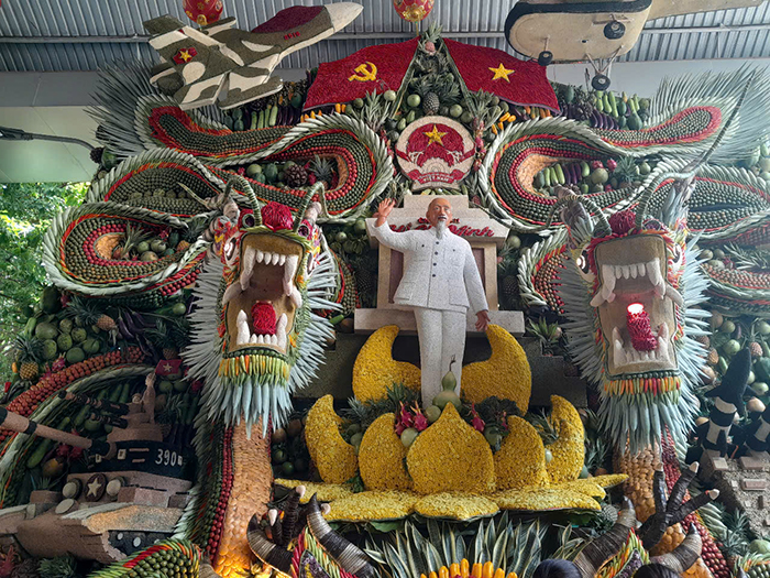 Độc đáo nghệ thuật tạo hình bằng trái cây