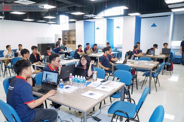 Hướng đi vững chắc cho học sinh không vào lớp 10 công lập