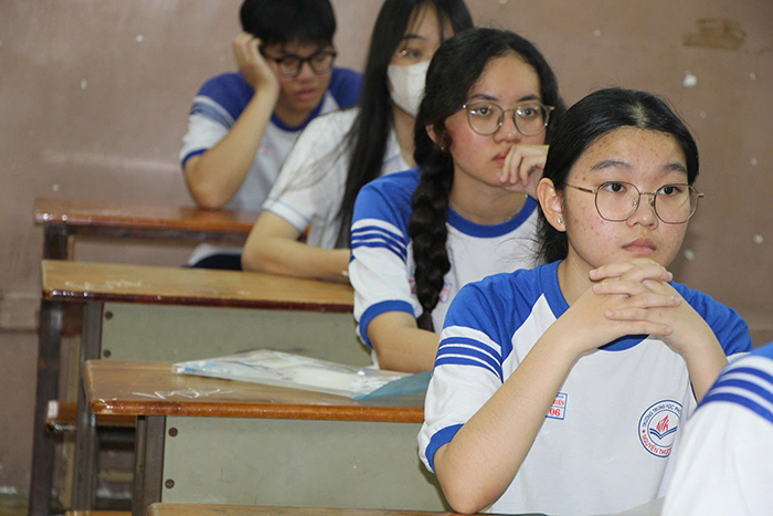 Chi tiết điểm trung bình 10 môn thi tốt nghiệp năm 2025 của TP.HCM