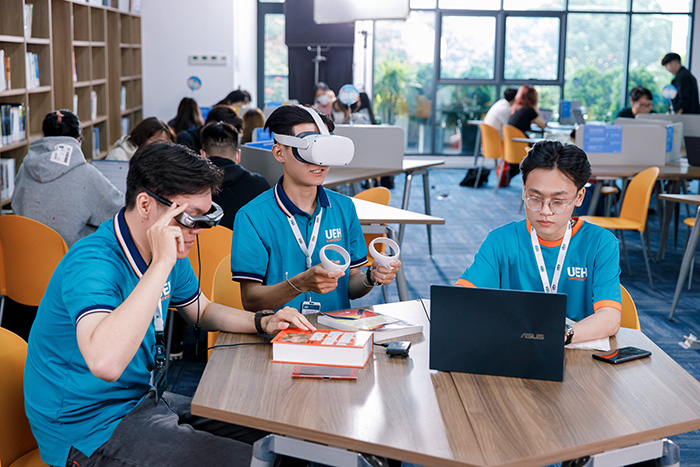 Phát triển mô hình giáo dục mới dựa trên công nghệ số