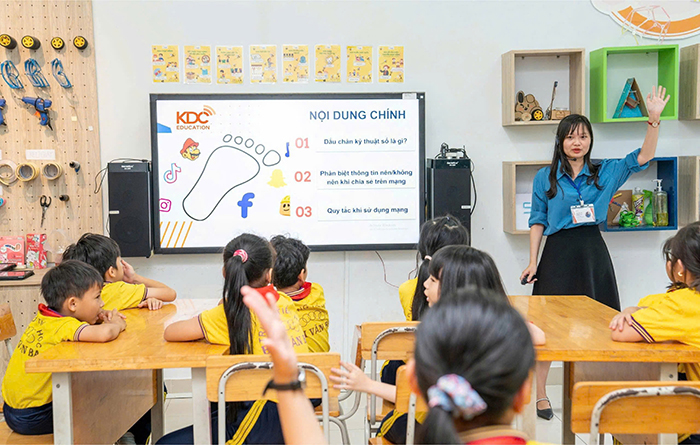 Hình thành năng lực số cho học sinh từ giáo dục kỹ năng công dân số