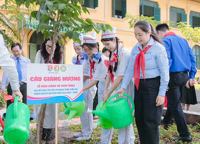 Học sinh hiến kế bảo vệ môi trường sống