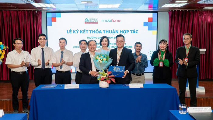 Trường Đại học Hoa Sen dành tặng 2k7 nhiều học bổng tuyển sinh hấp dẫn