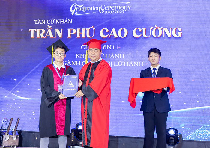 800 tân cử nhân tốt nghiệp bổ sung nhân lực cho ngành du lịch