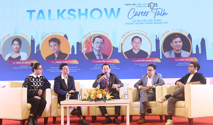 Nhiều cơ hội phát triển trong lĩnh vực truyền thông – quảng cáo