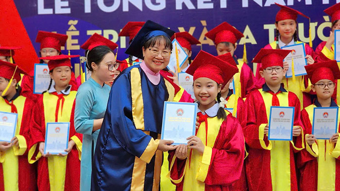 TP.HCM thống nhất 9 khoản thu dịch vụ giáo dục trong trường công lập năm học tới