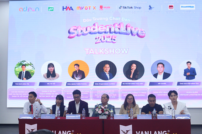 Phát động cuộc thi “Đấu trường chốt đơn – StudentLive”