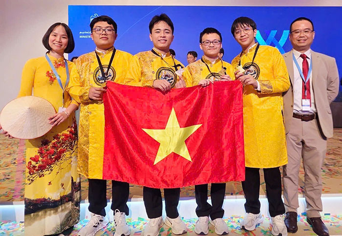 Học sinh Việt Nam đạt 4 huy chương vàng Olympic hóa học quốc tế