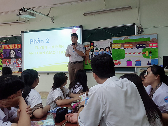 Trẻ nên học kỹ năng lãnh đạo từ khi nào?