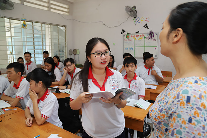 Giáo dục với triết lý “vì con người”