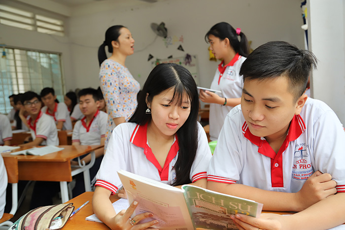 Thực hành lời dạy của Bác Hồ về lịch sử nước nhà