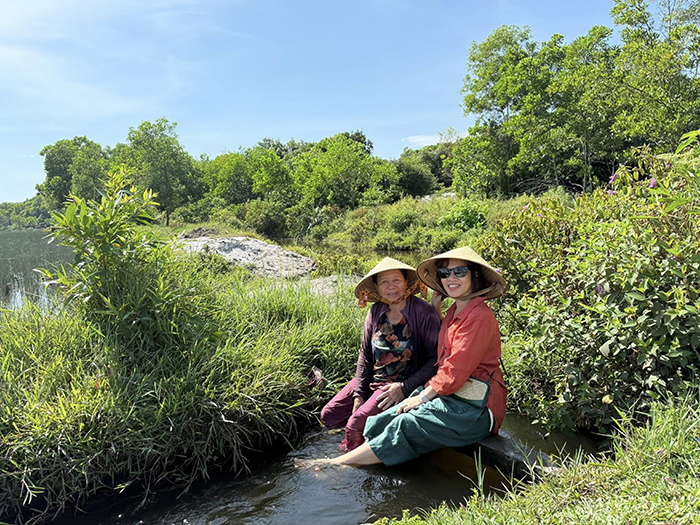Chuyện về nữ CEO đổi phận cho cây cỏ bàng
