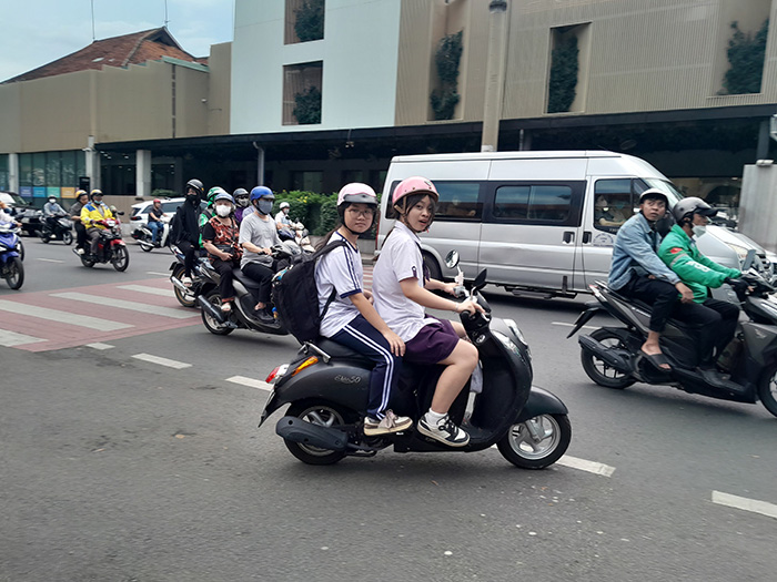 Xóa điểm đen thường gây tai nạn giúp học sinh đến trường an toàn