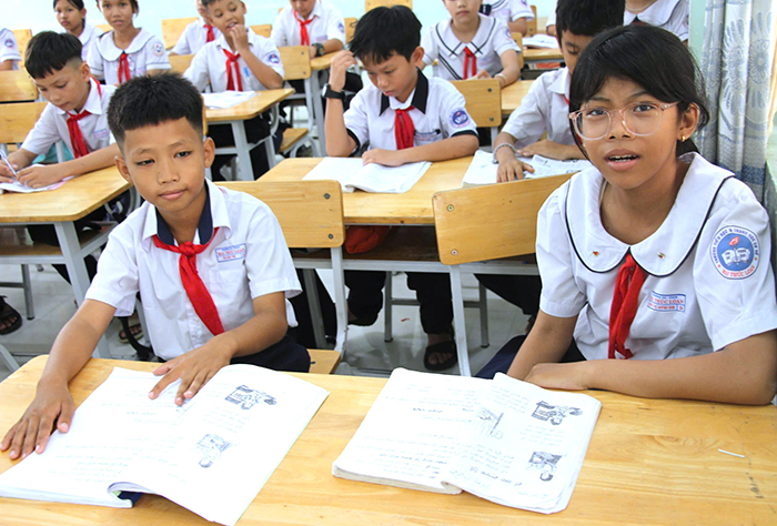 Bộ GD-ĐT lý giải nguyên do ban hành hướng dẫn mới về tổ chức dạy học 2 buổi/ngày