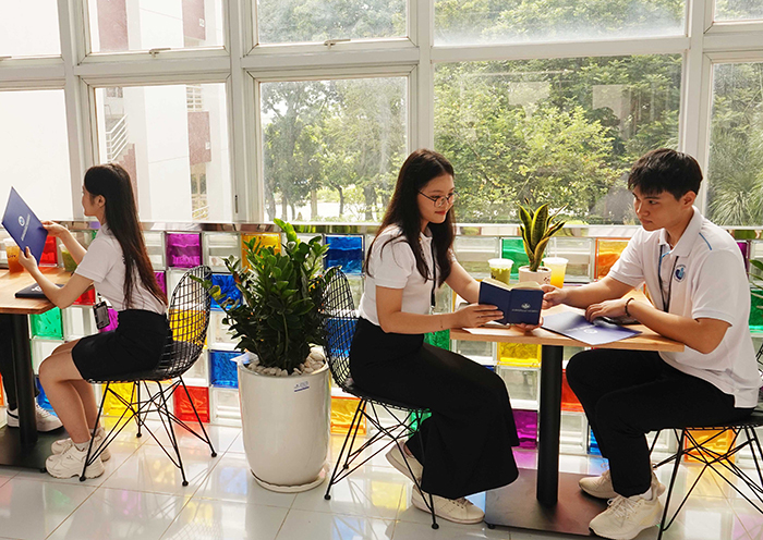 Ngành ngôn ngữ Anh dẫn đầu điểm trúng tuyển vào Trường ĐH Quốc tế năm 2025