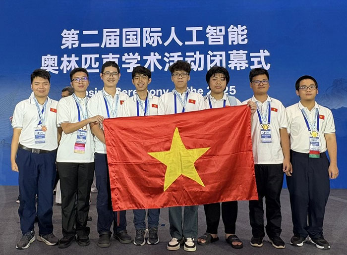 Học sinh Việt Nam đạt thành tích cao tại Olympic quốc tế về trí tuệ nhân tạo
