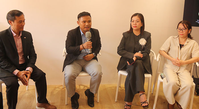 Hành trình trở về với chính mình