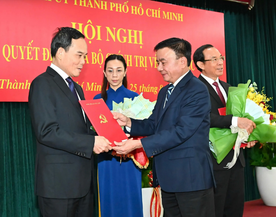 Đồng chí Trần Lưu Quang giữ chức Bí thư Thành ủy TPHCM