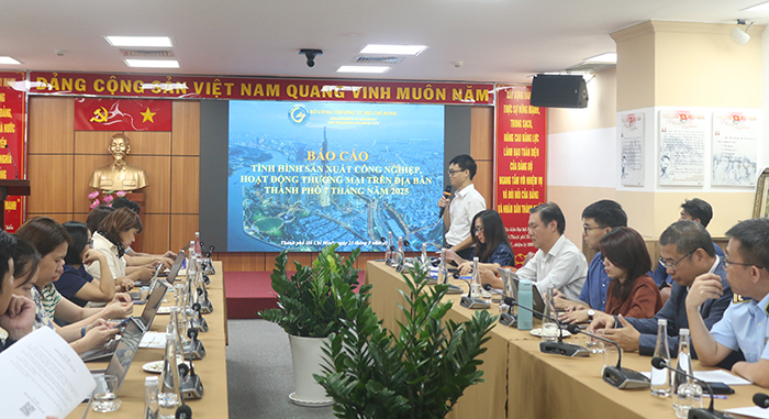 TP.HCM khuyến mại tập trung “Shopping Season” 2025