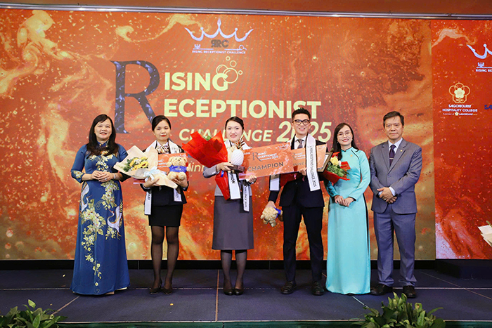 Trao giải Hội thi lễ tân giỏi 2025