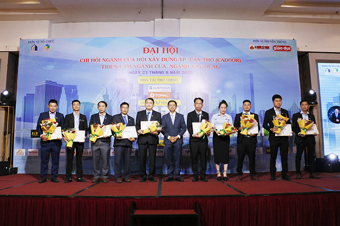 Đại hội Chi hội ngành cửa thuộc Hội Xây dựng TP.Cần Thơ