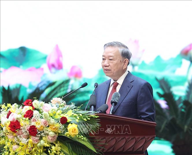 Tổng Bí thư Tô Lâm: Kế thừa thành quả, phát triển những giá trị, tiếp tục đổi mới sáng tạo đáp ứng yêu cầu của thời đại