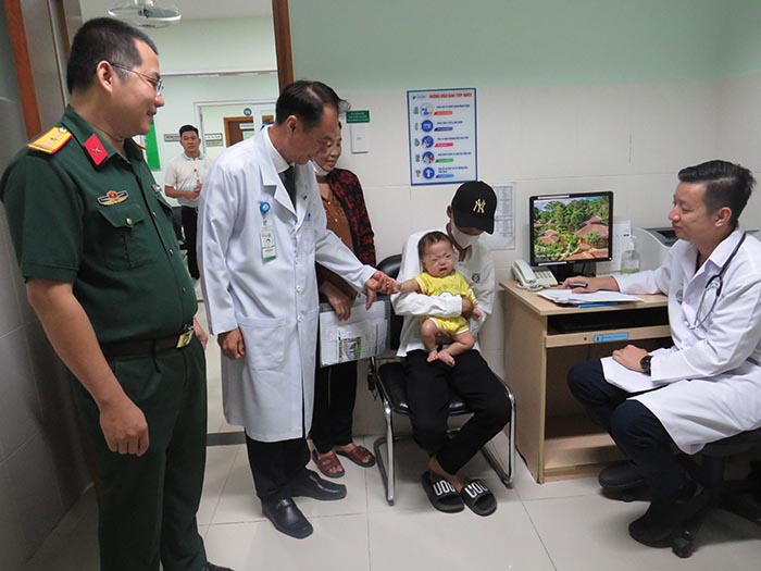 Khám sàng lọc miễn phí bệnh tim bẩm sinh cho trẻ tại TP.Cần Thơ