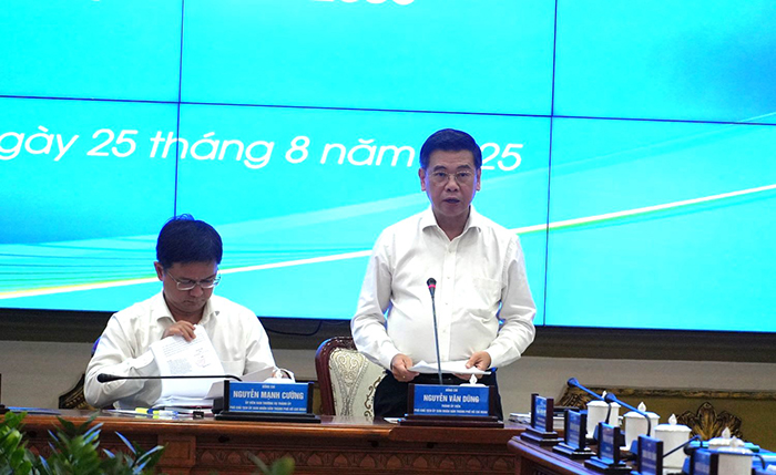 Trung ương luôn ủng hộ, tạo điều kiện thuận lợi để TP.HCM tháo gỡ các điểm nghẽn