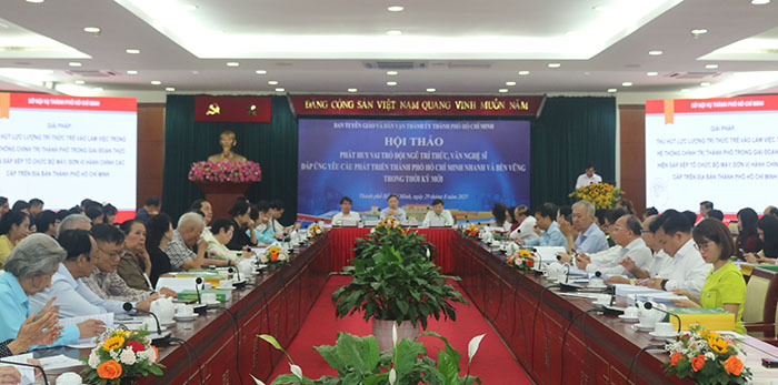 Phát huy vai trò đội ngũ trí thức, văn nghệ sĩ đáp ứng yêu cầu phát triển TP.HCM