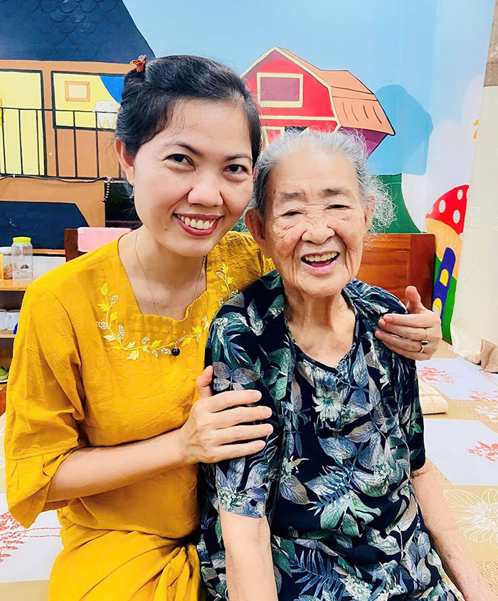 Chữ hiếu thời nay!