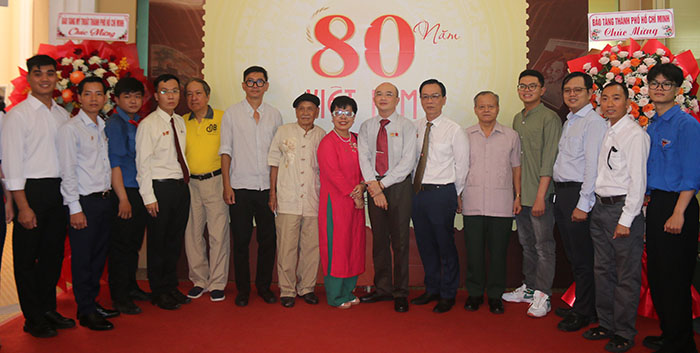 Hình ảnh Việt Nam trên tem thế giới