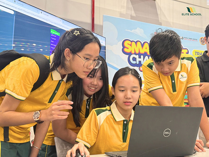 Giáo dục thế kỷ 21: Thắp lên ngọn lửa hay chỉ đổ đầy chiếc bình?