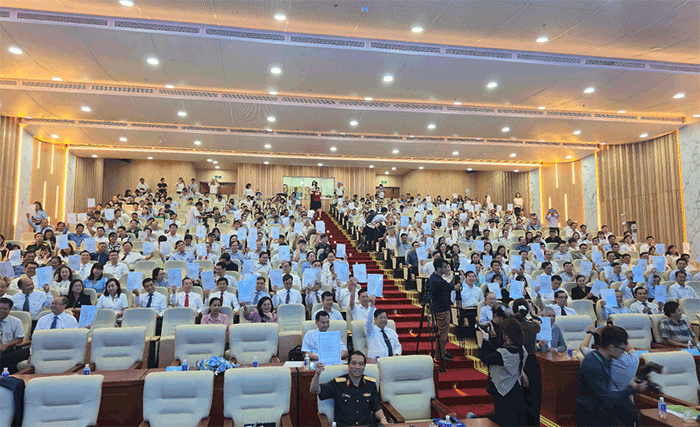 TP.HCM: 164 giám đốc bệnh viện ký kết đồng thuận xây dựng kho dữ liệu y tế