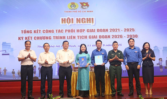 Liên đoàn Lao động và Thành đoàn ký kết chương trình phối hợp giai đoạn 2026-2030