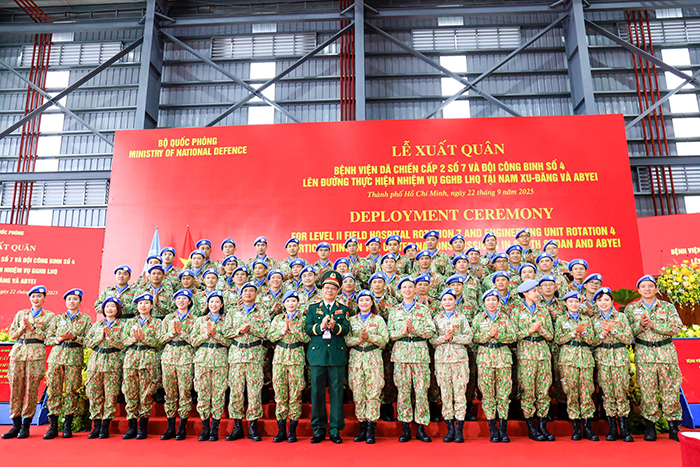 Gần 250 chiến sĩ mũ nồi xanh lên đường tham gia nhiệm vụ gìn giữ hòa bình