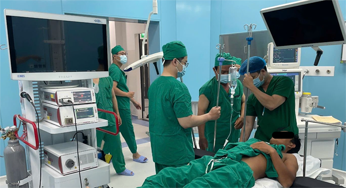 Côn Đảo thực hiện thành công ca phẫu thuật nội soi đầu tiên