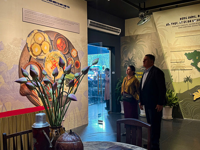 Trưng bày chuyên đề “Ẩm thực Nam bộ thời kháng chiến”