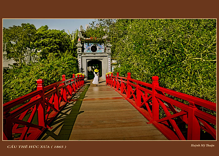 Triển lãm ảnh “Hà Nội mùa thu” tại TP.HCM