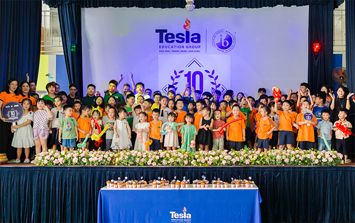 Trường Tesla kỷ niệm 10 năm truyền cảm hứng cho tương lai