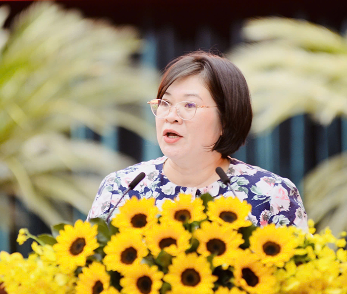 Bà Văn Thị Bạch Tuyết giữ chức Phó Bí thư Thành ủy TP.HCM