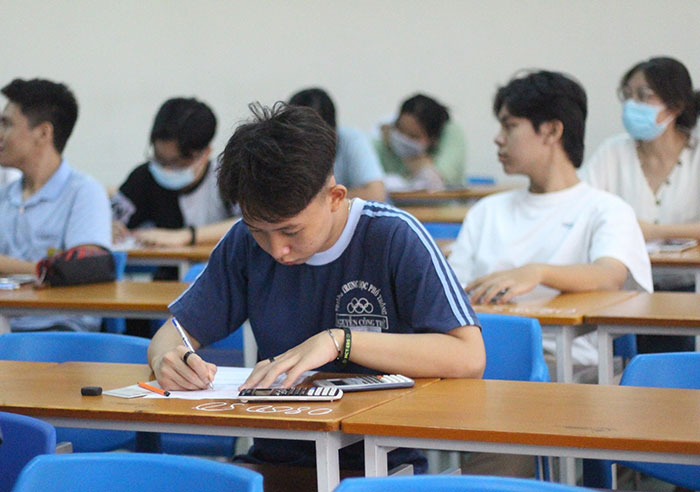 Chính thức bỏ hình thức kỷ luật đuổi học