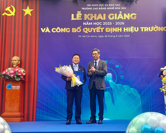 Trường CĐ nghề Hoa Sen công bố quyết định bổ nhiệm hiệu trưởng mới