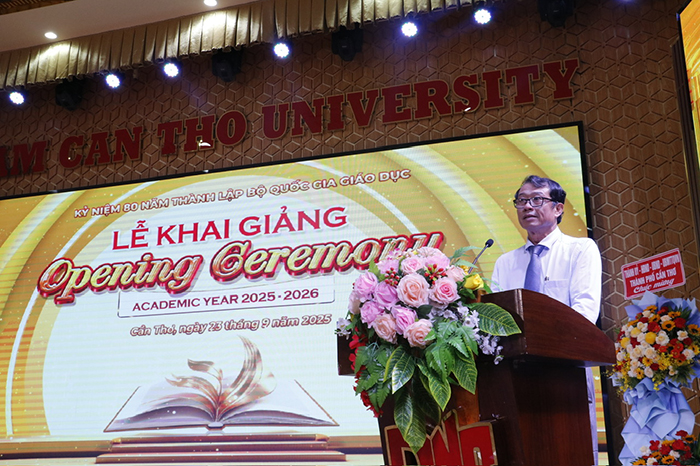 Trường Đại học Nam Cần Thơ khai giảng năm học 2025-2026