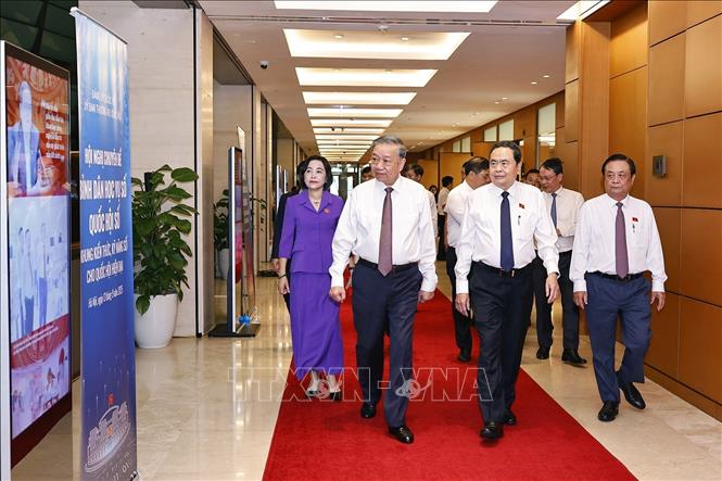 Tổng Bí thư Tô Lâm: “Bình dân học vụ số” phải trở thành phong trào cách mạng, toàn dân, toàn diện, bao trùm, sâu rộng