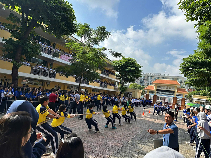 Xây dựng trường học hạnh phúc với giờ chơi đổi mới